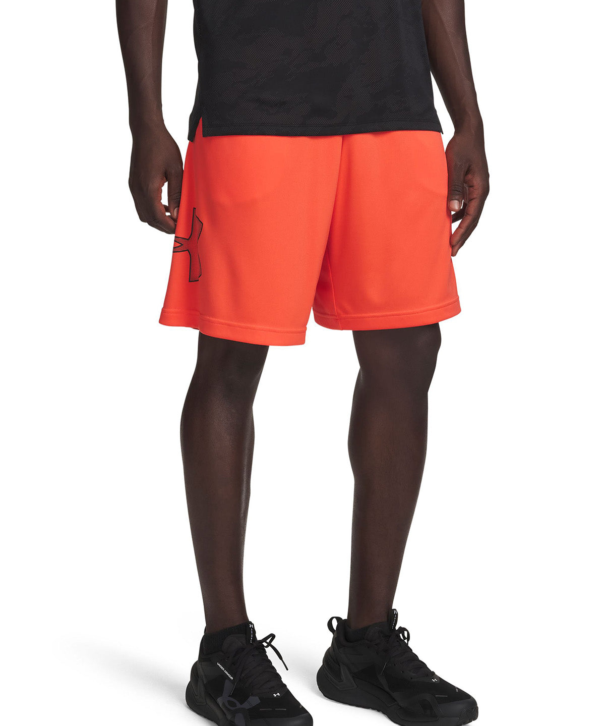 UA Tech Graphic Short rojo para hombre