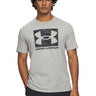 UA ABC Camo Boxed Logo SS Polera Manga Corta gris para hombre