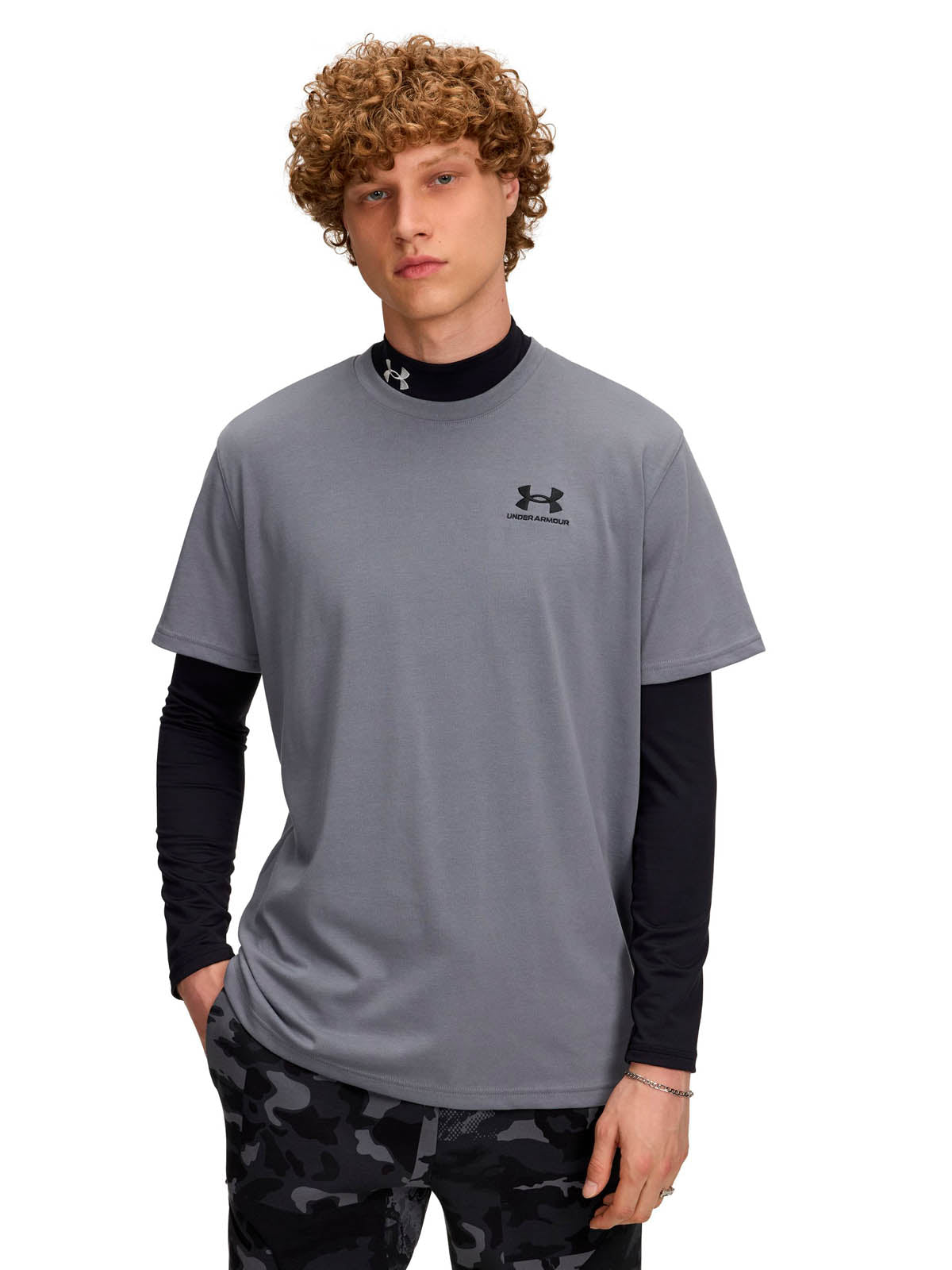 Polera Lifestyle para Hombre Logo Embroidered Heavyweight Gris Under Armour