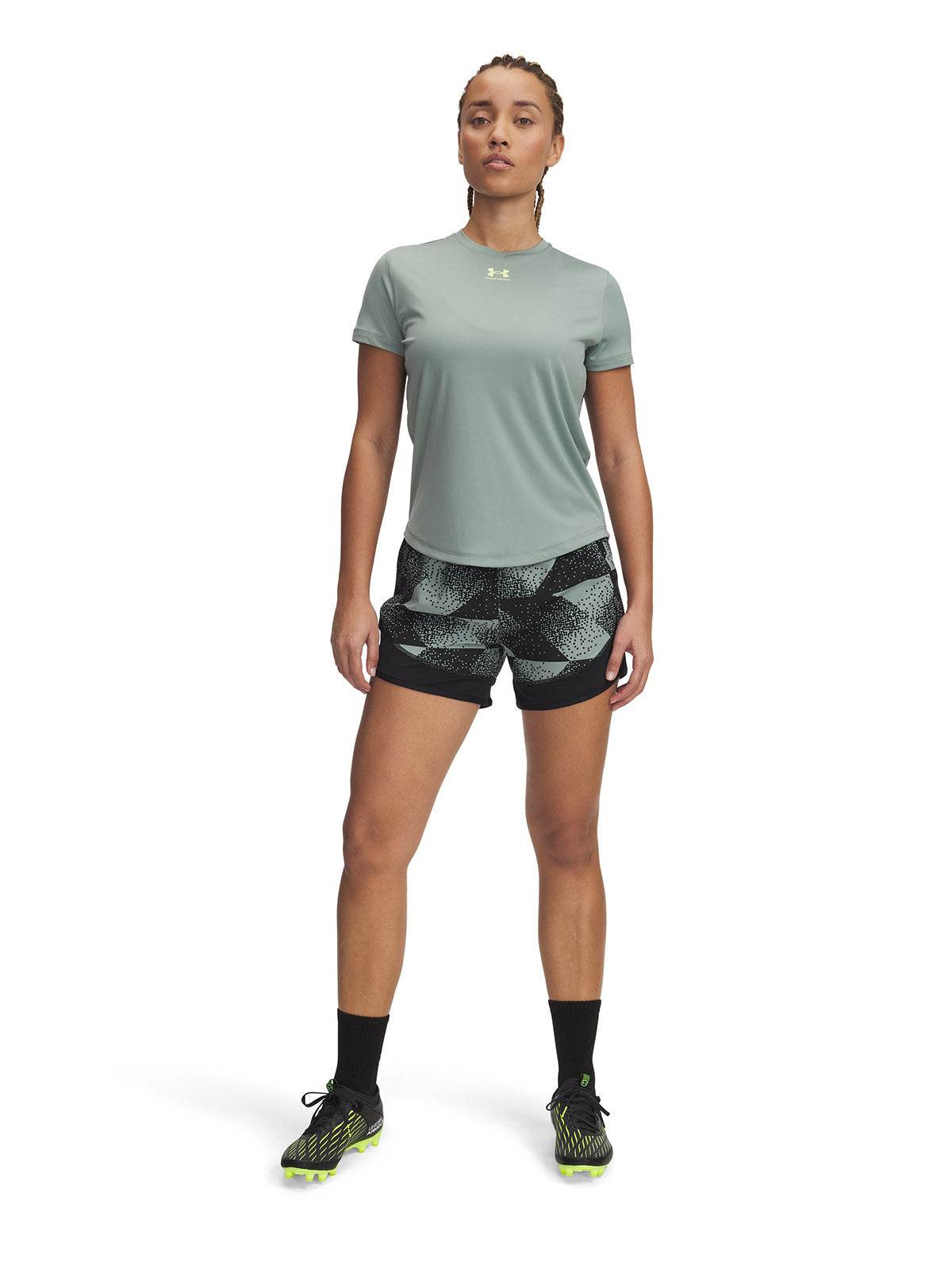 Shorts Under Armour challenger pro verde para mujer