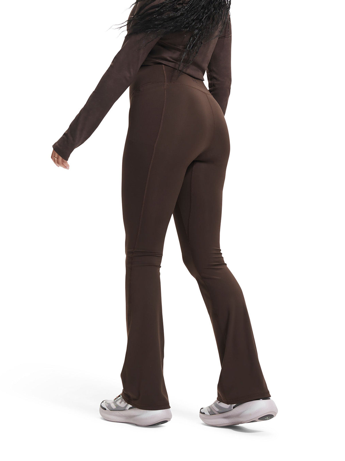 UA Meridian Flare Pantalon café para mujer