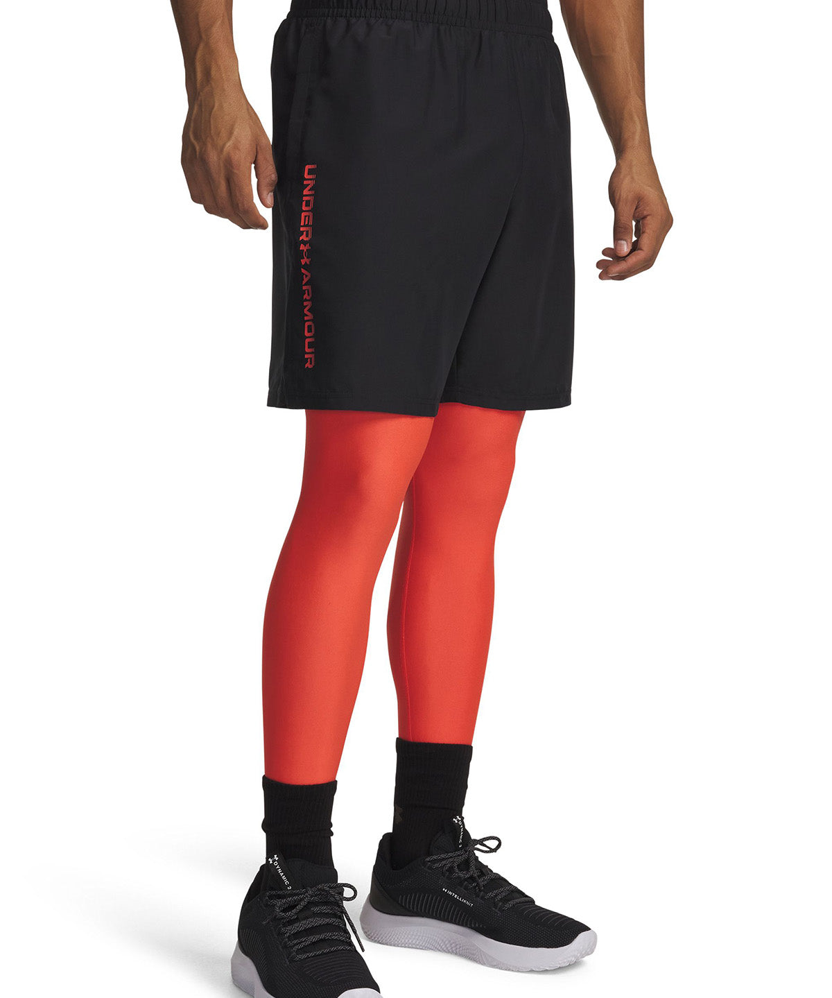 UA Tech Woven Wordmark Short negro para hombre