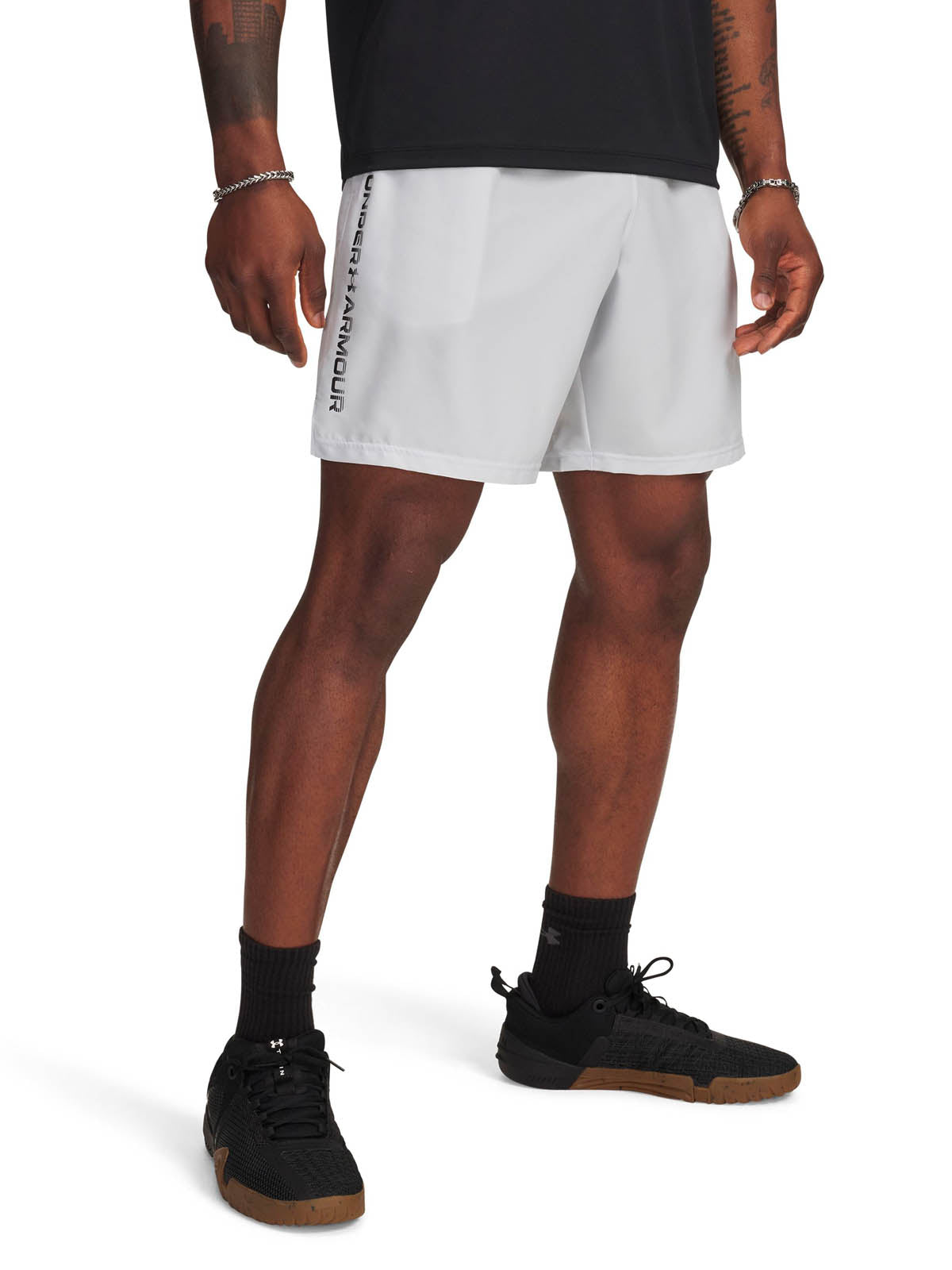 Short de entrenamiento para para hombre Tech Woven Wordmark Gris Under Armour