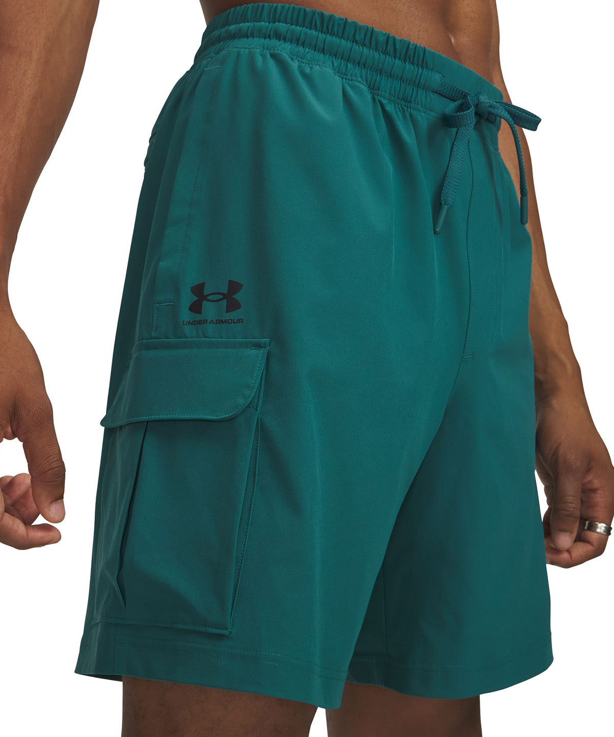UA Vibe Woven Cargo Short verde para hombre