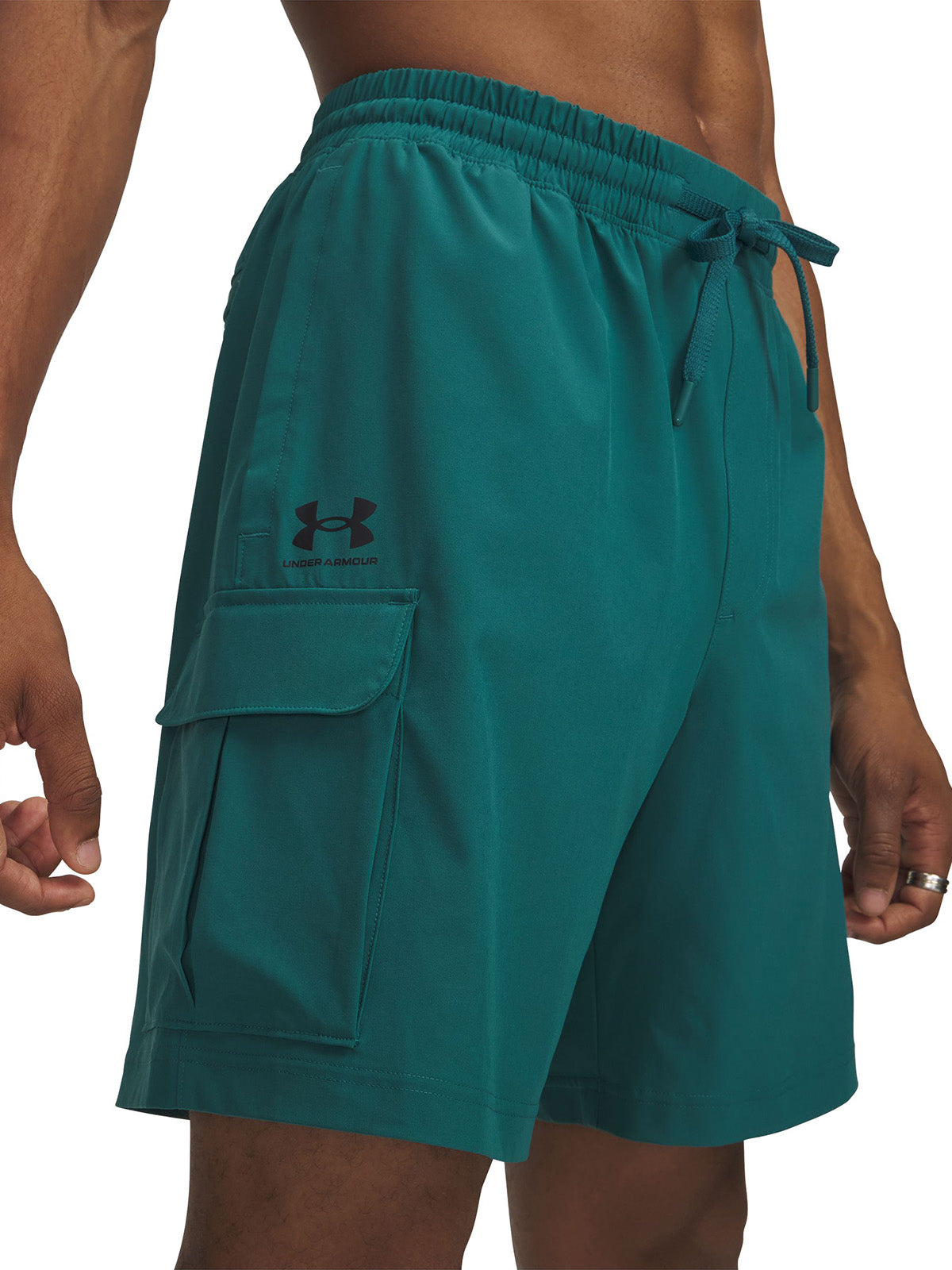 UA Vibe Woven Cargo Short verde para hombre