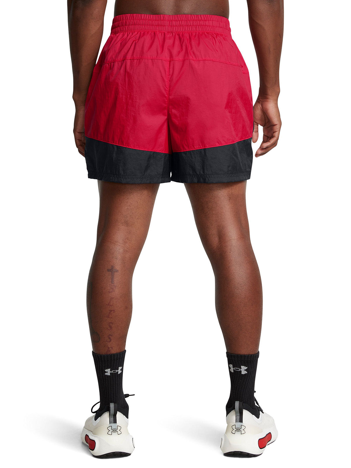 Shorts UA Challenger para hombre