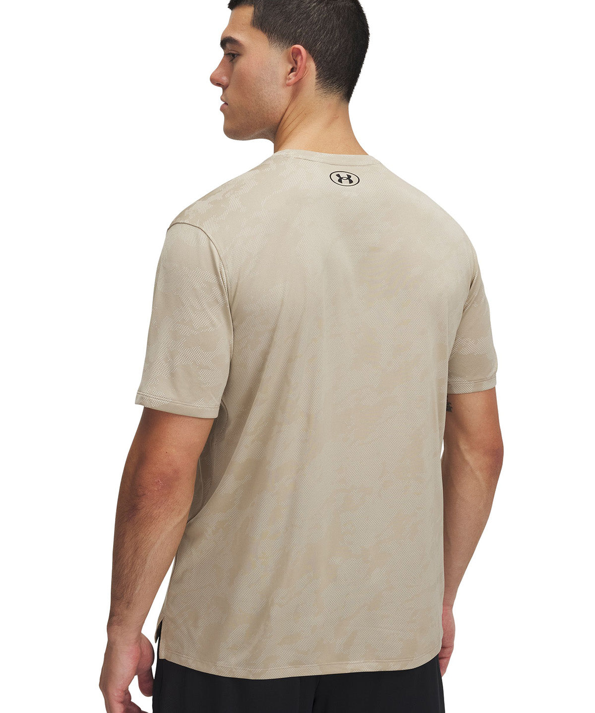 UA Tech Vent Jacquard Polera Manga Corta café para hombre