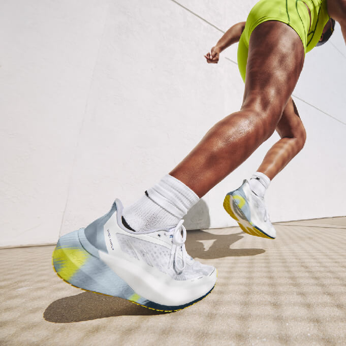 Bases legales y concursos Under Armour
