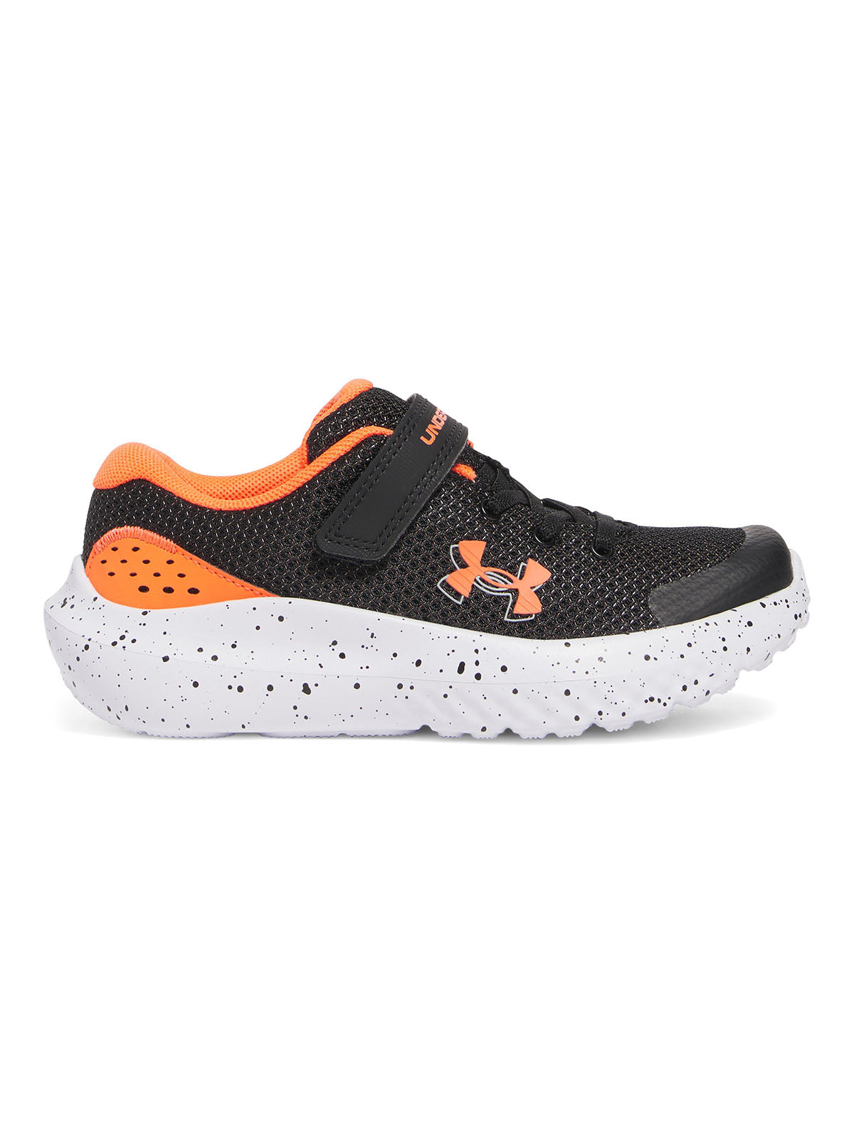 Zapatillas de running Under Armour Surge 4 AC negro para niños
