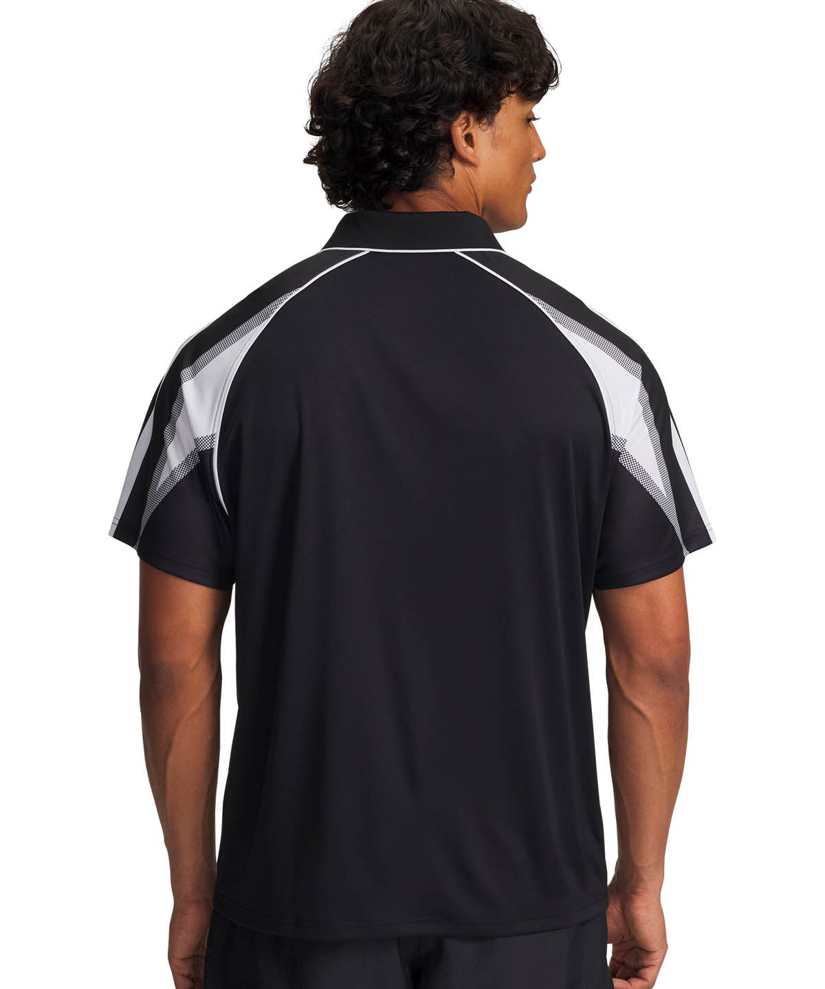 Polera manga corta Football para Hombre M 96 Terrace Negro Under Armour