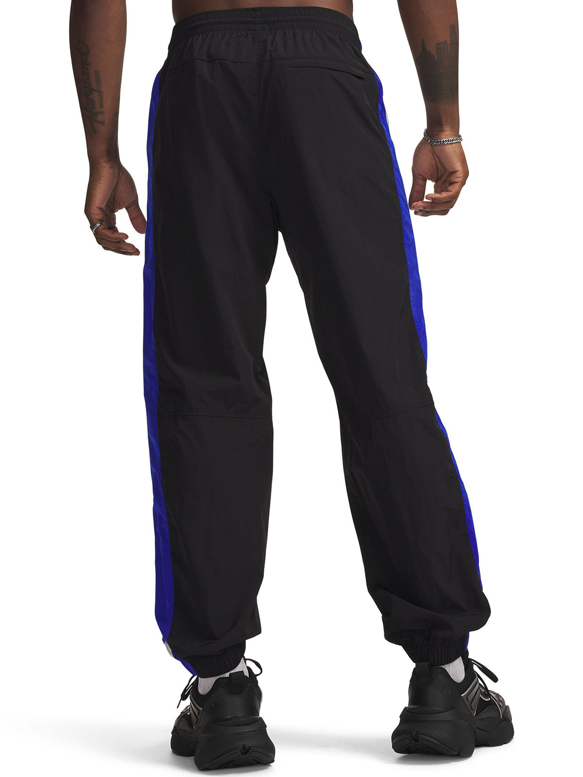 Jogger UA Icon Woven Track negro para hombre
