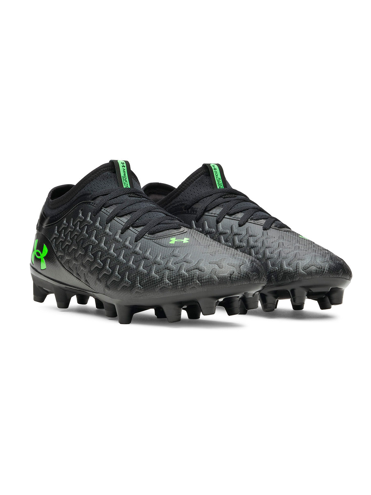 Zapatilla UA Magnetico Select 6 FG negro unisex