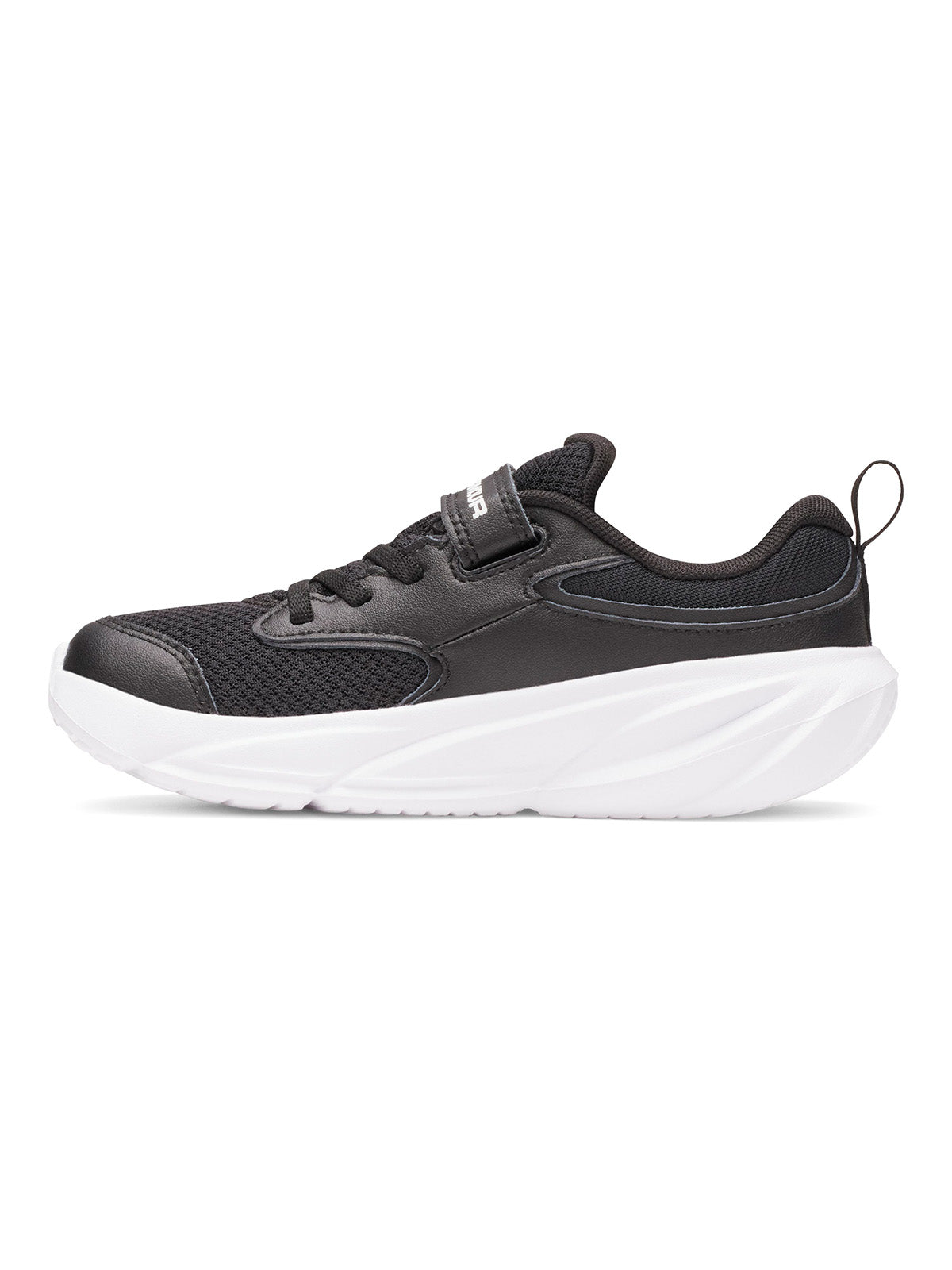 Zapatilla UA Surge 5 AC negro para niño