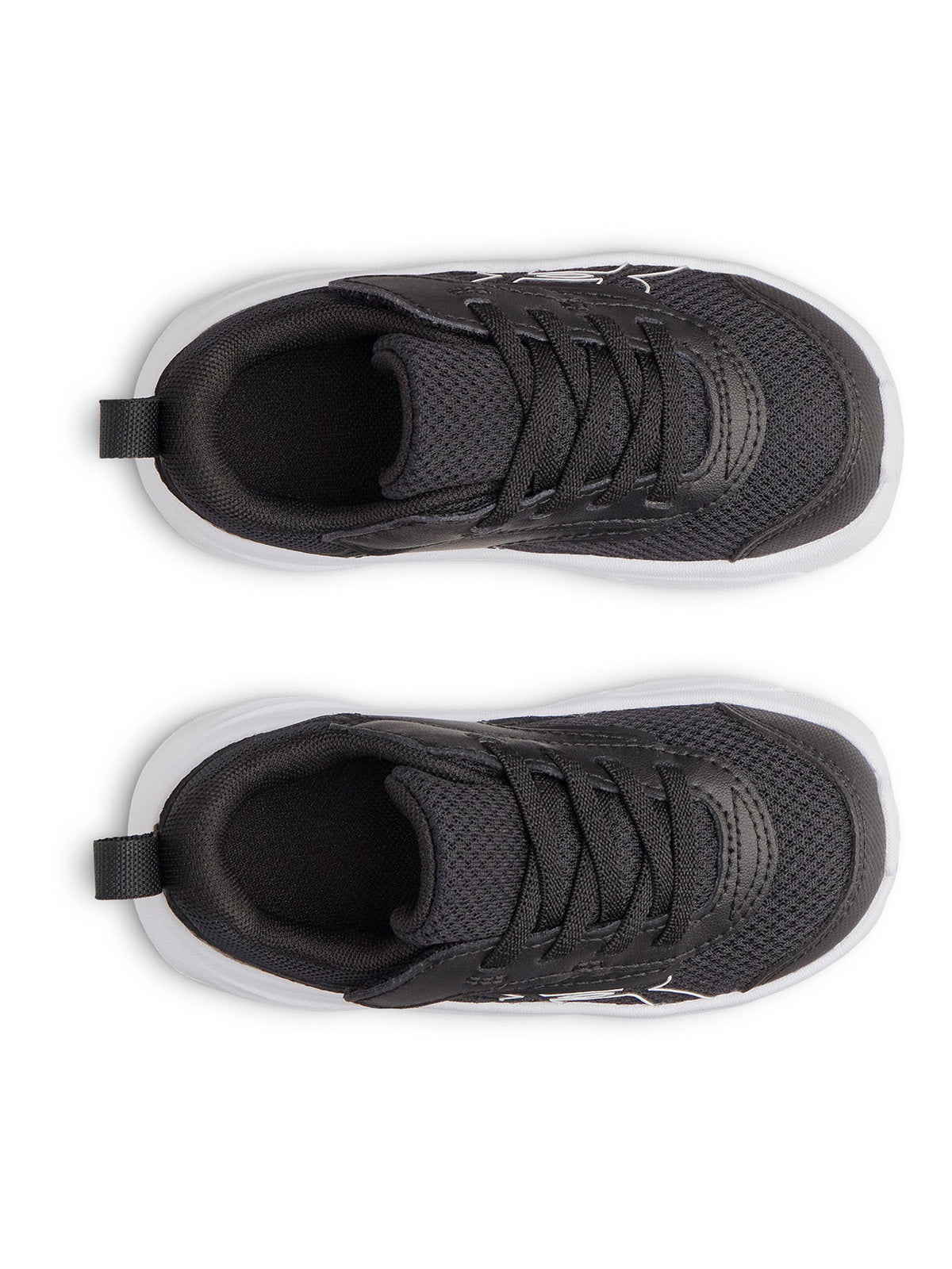 Zapatilla UA Surge 5 AC negro para niño