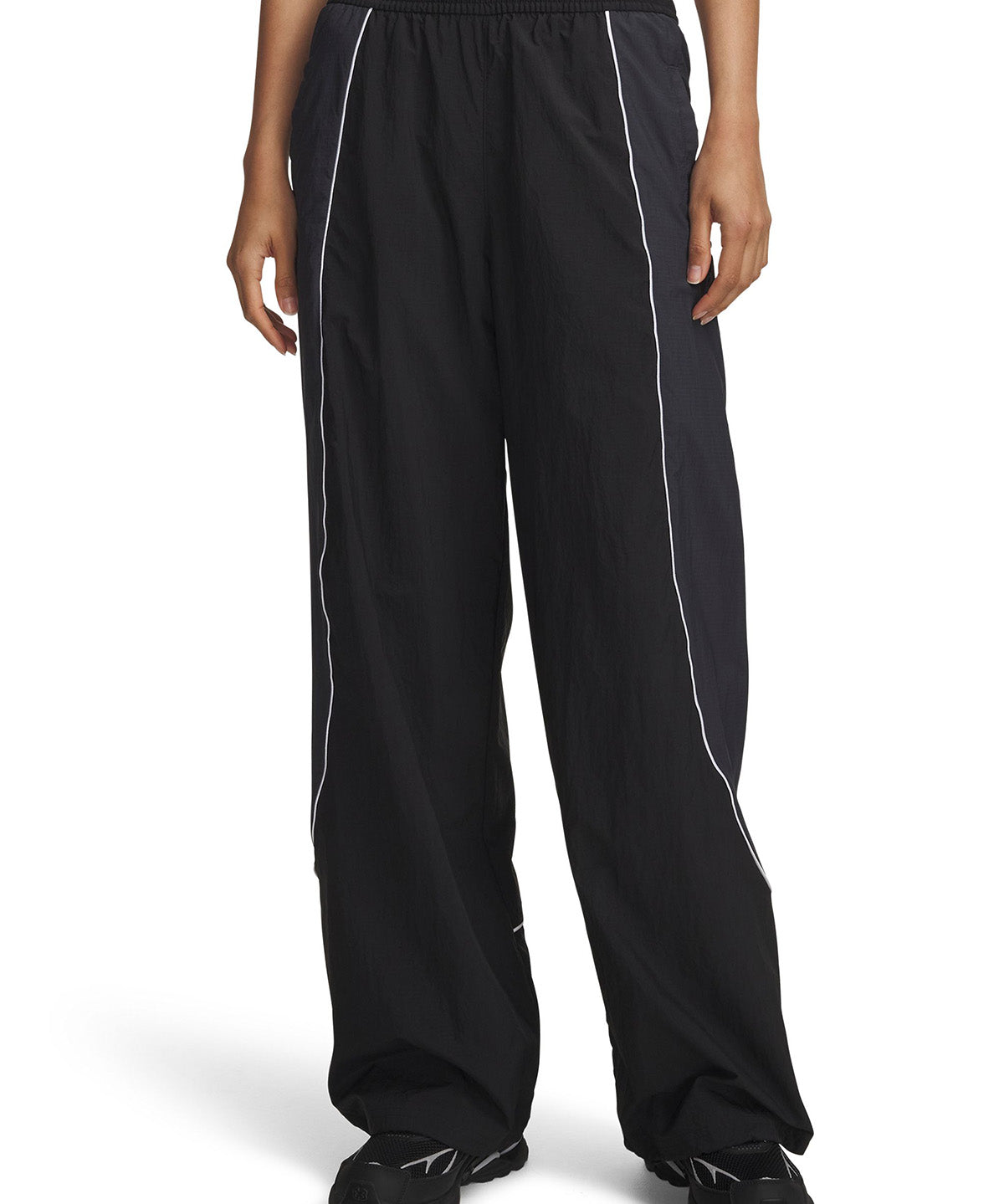 Pantalon UA Unstoppable Woven Wind negro para mujer