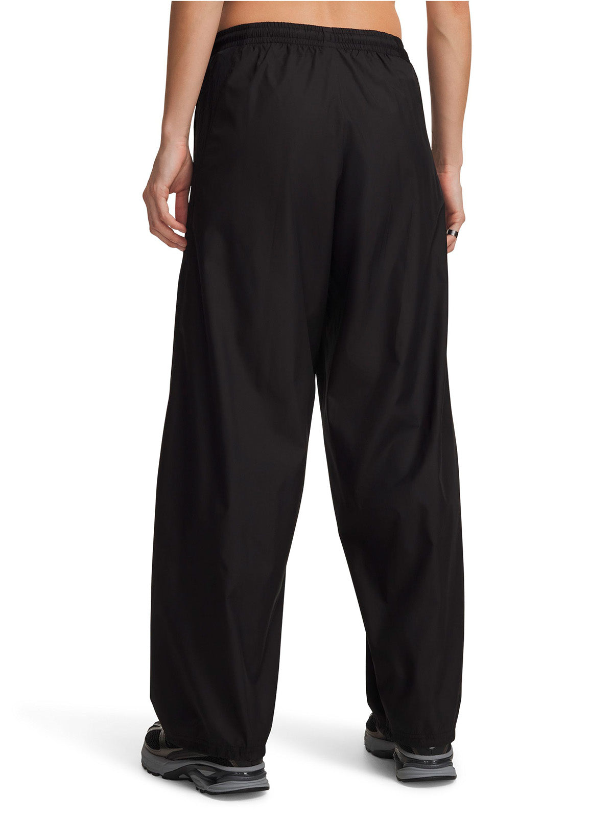 Pantalon UA Icon Woven negra para mujer