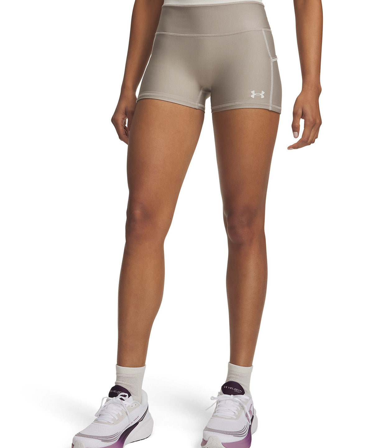 Primera capa inferior UA HeatGear Novelty café para mujer
