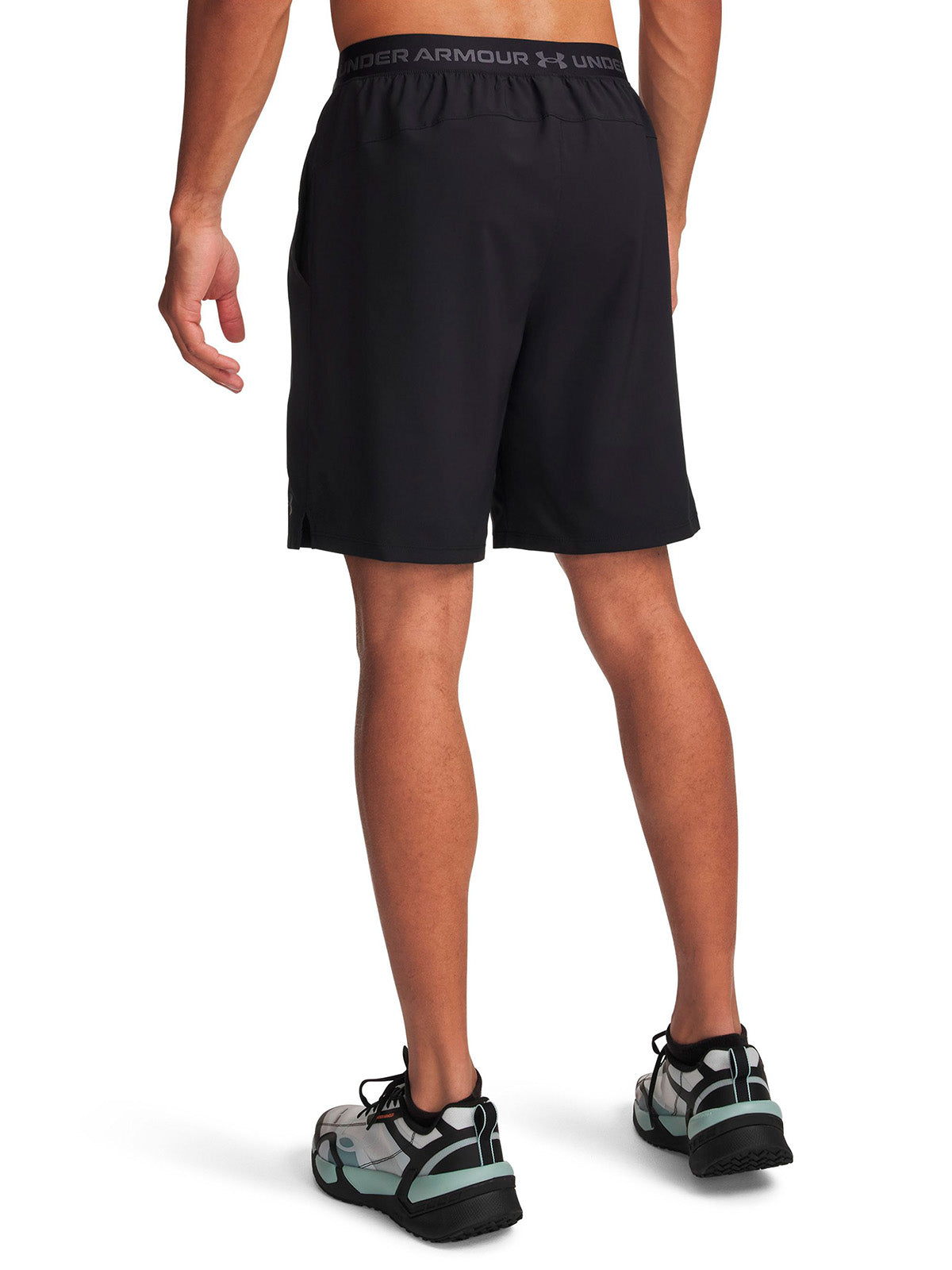 Short UA Vanish Woven 2.0 8" negro para hombre