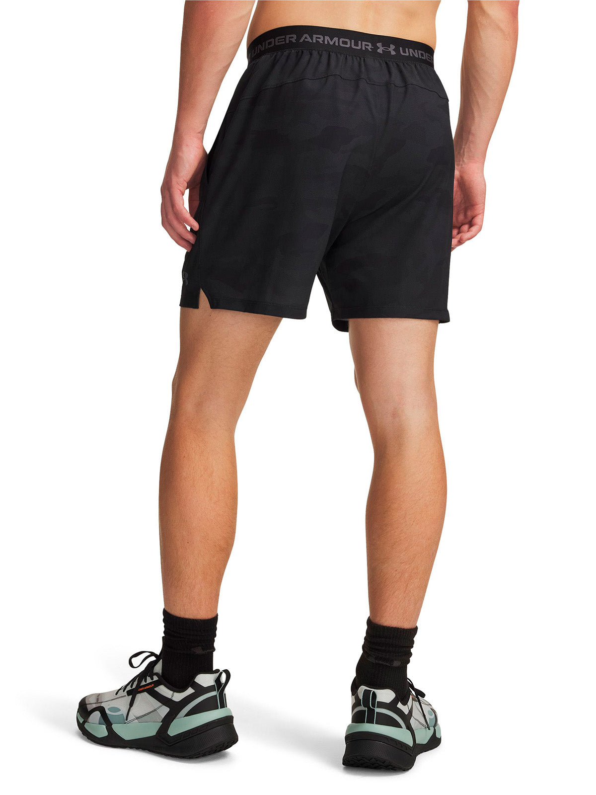 Short UA Vanish Woven 2.0 6" negro para hombre