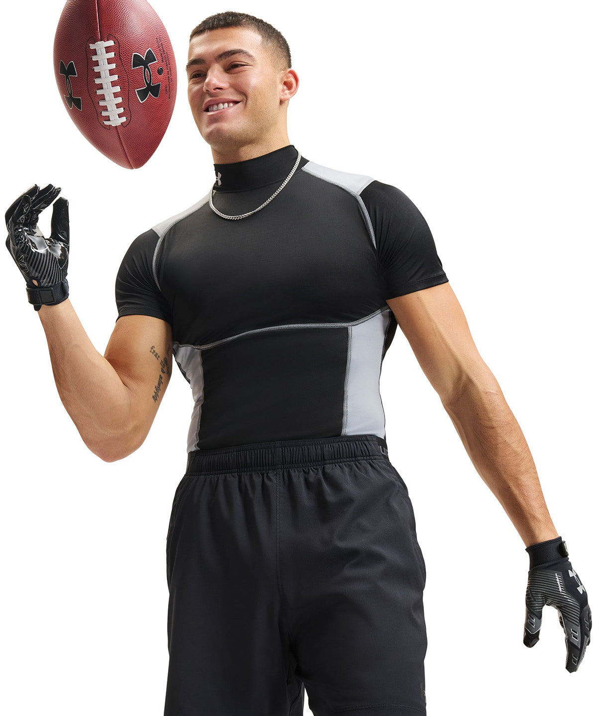 UA HG Elite Comp Mock SS Primera Capa Superior Negra para Hombre