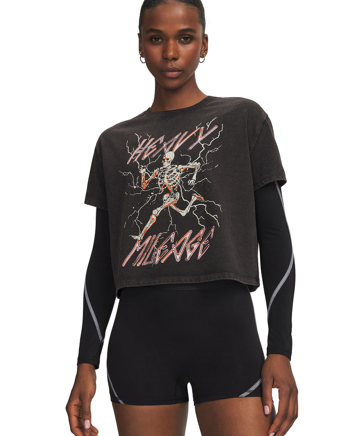Polera manga corta UA HB Run Heavyweight Wash negra para mujer
